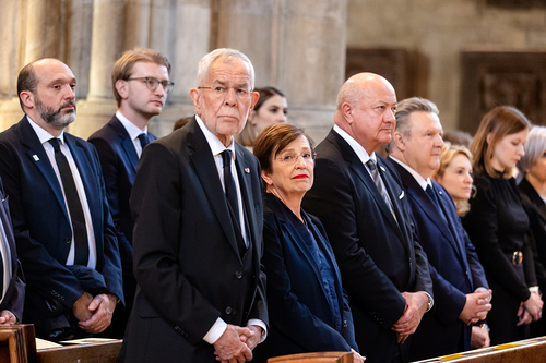 Stephansdom: Österreich nahm Abschied von Papst Franziskus