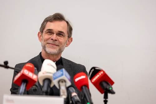 Pressekonferenz zur Ernennung des Erzbischofs